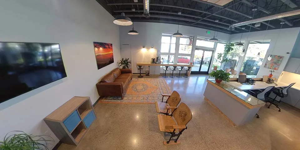 Senestraro interior wide office view